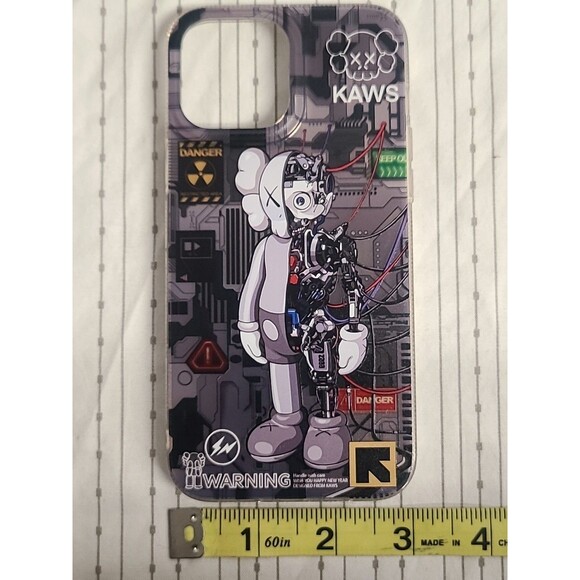 Kaws inspired art flexi case for IPhone 13PROMAX Robot - Picture 4 of 5